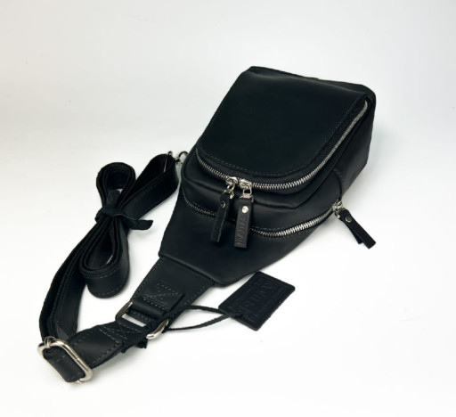 Сумка чоловіча слінг на плече бананка 102-22(30) чорна