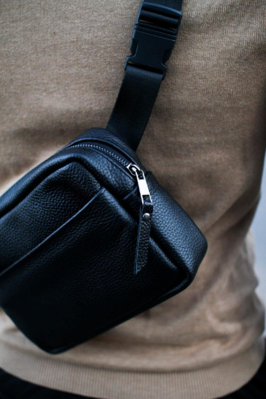 Crossbody, genuine leather fanny pack, leather waist bag SKILL Smart (black)