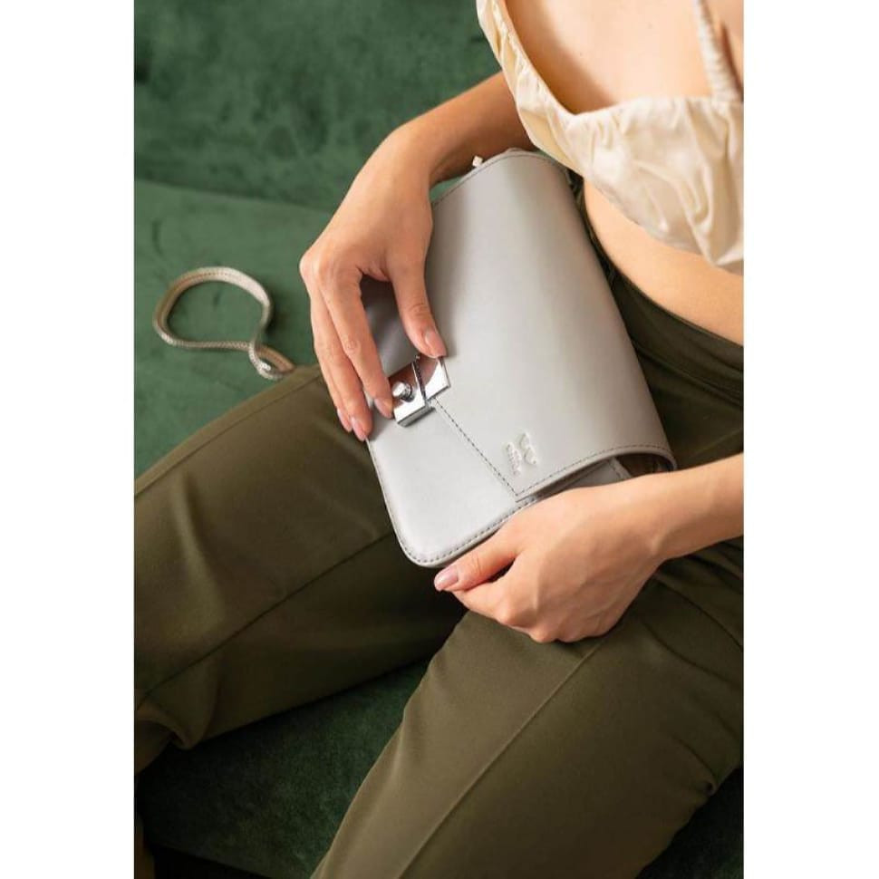 Yoko women's leather handbag gray
