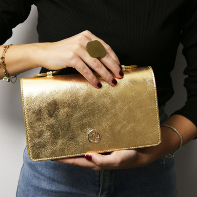 Opera Metallic leather with chain strap