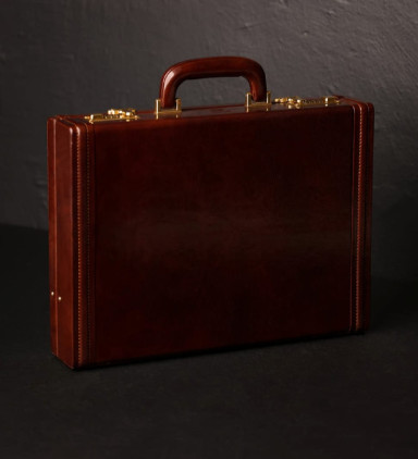 Leather Attaché Case Briefcase - Fatherland - Brown color - Time Resistance 5248301