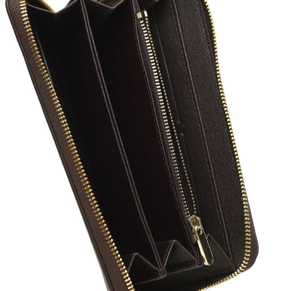 Жіночий гаманець на блискавці V1WLT04-brown