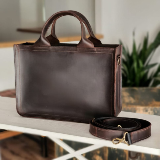 Шкіряна сумка для документів BGS коричнева BGS3210