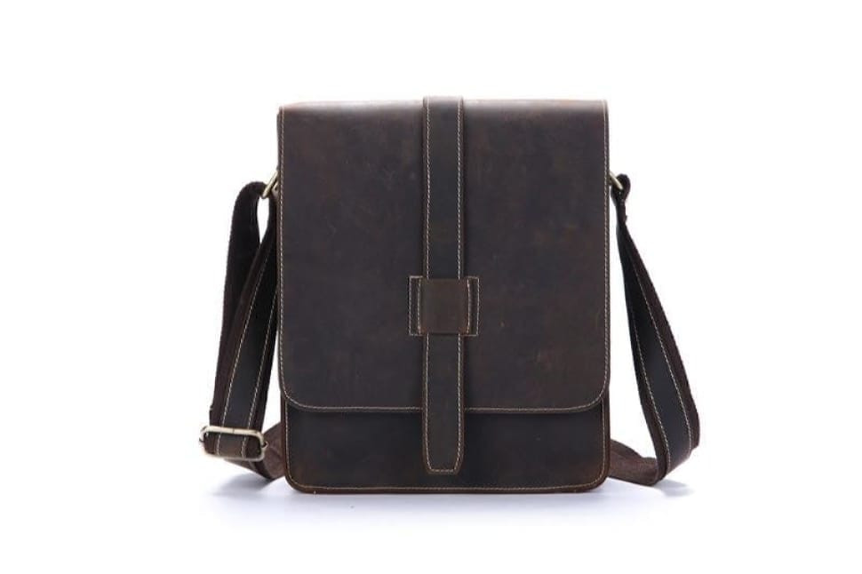 Наплічна шкіряна сумка-планшет, коричнева Bexhill bx033