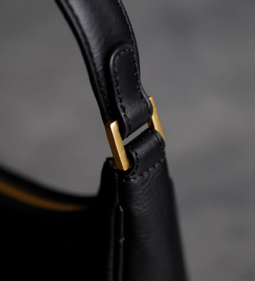 Women's leather baguette bag black - Bright Lights, Big City - Time Resistance 5247301