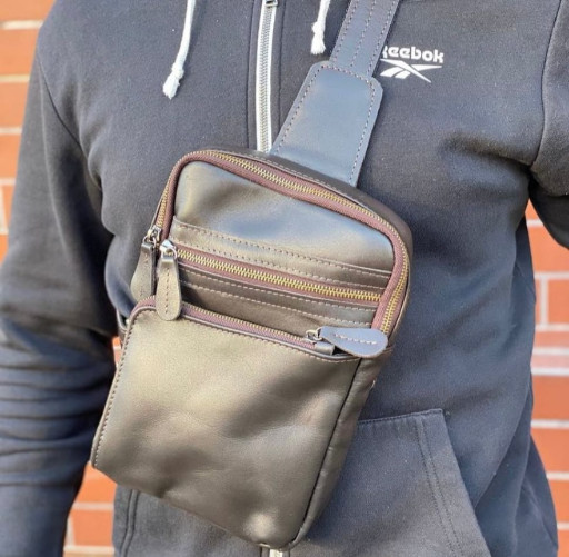 Brown leather shoulder bag Newery N6896GC