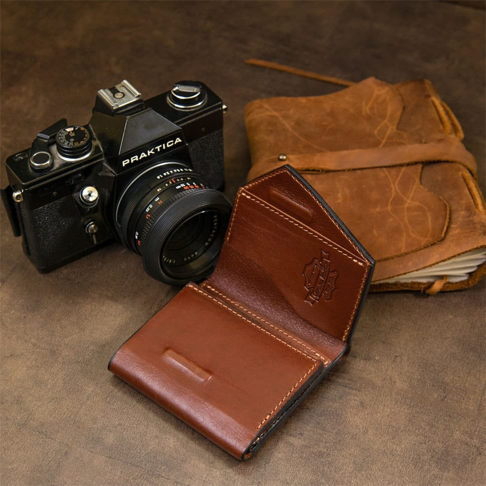 Оригінальне портмоне для чоловіків GRANDE PELLE 11464 Коричневий