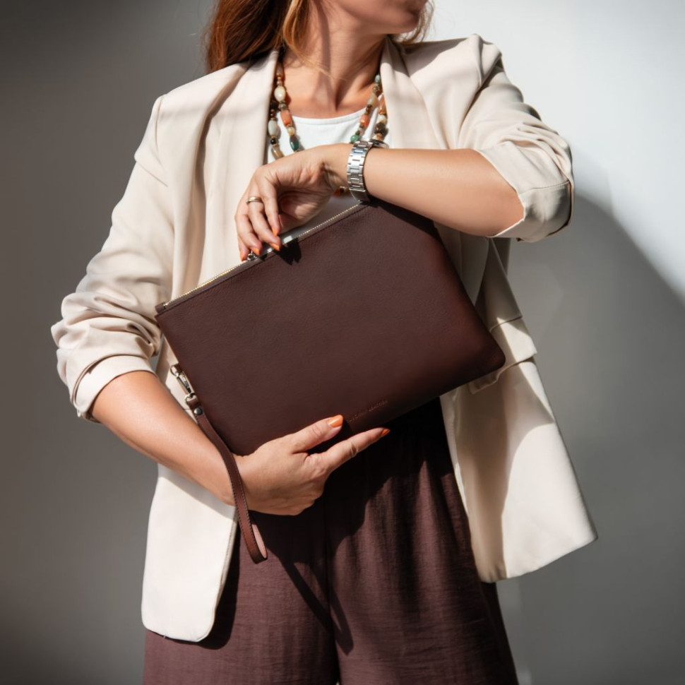 Giulio Maxi leather clutch with handle
