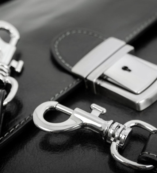 Шкіряний портфель для ноутбука - In Cold Blood - Чорний колір - Time Resistance 5193201