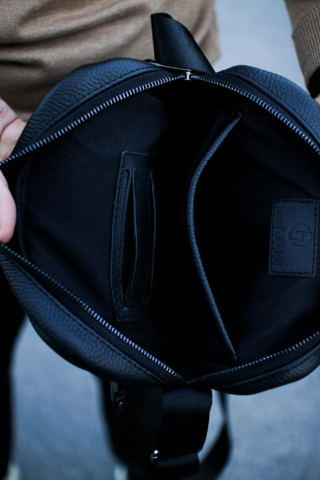 Genuine Grain Leather Messenger Bag, Men's Shoulder Bag (Black)