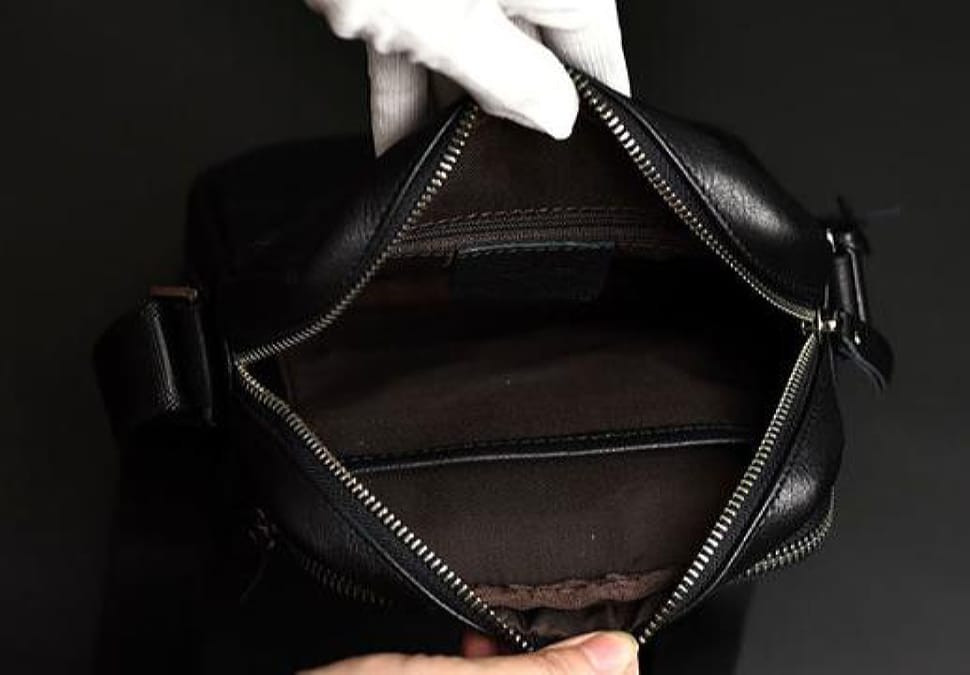 Чоловіча сумка-месенджер через плече натуральна шкіра Tiding Bag M47-21109-1A