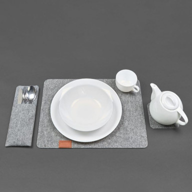Felt table setting set for 1 person light brown