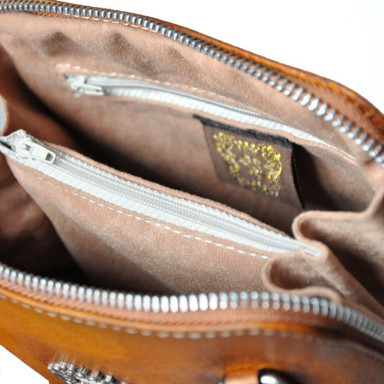 Pratesi BEM467 - Cross Body Bag Volterra Bruce in cow leather Bruce Emerald