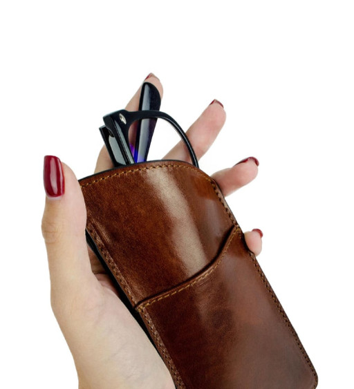 Шкіряний чохол для окулярів для жінок - One Hundred Years of Solitude - Коричневий колір - Time Resistance 5200401W