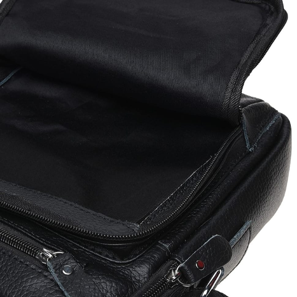 Чоловіча шкіряна сумка на плече Borsa Leather K15112-black