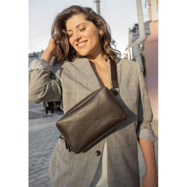 Dropbag Maxi Leather Belt Bag dark brown