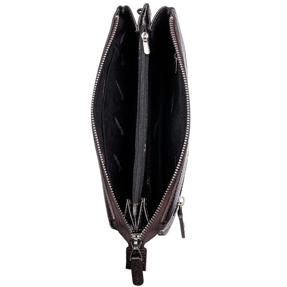 Барсетка кистьова шкіряна DESISAN 1011-09 коричневий гладкий