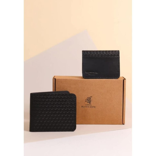 Чоловічий подарунковий набір шкіряних аксесуарів.