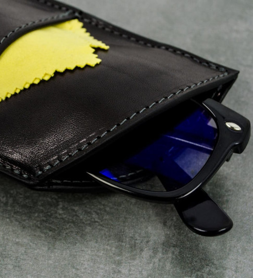 Шкіряний чохол для окулярів для жінок - One Hundred Years of Solitude - Чорний колір - Time Resistance 5200501W