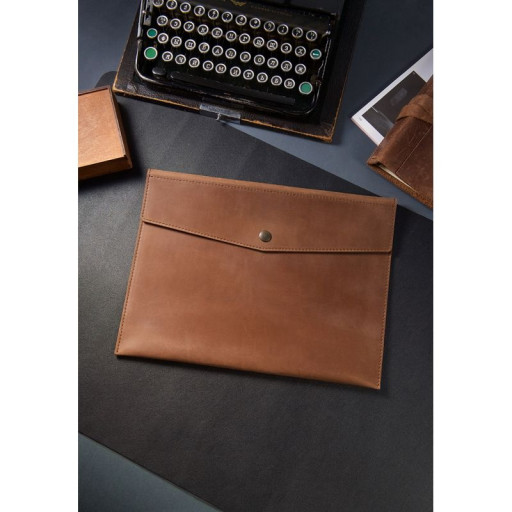 Папка для документов А4 (на кнопке) светло-коричневая Crazy Horse