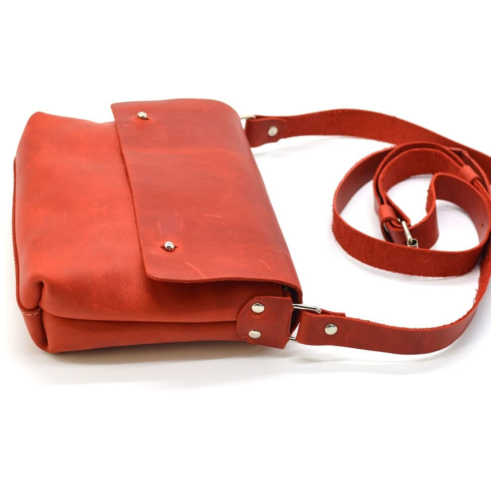 Womens small shoulder bag TARWA RR-8077-3md red
