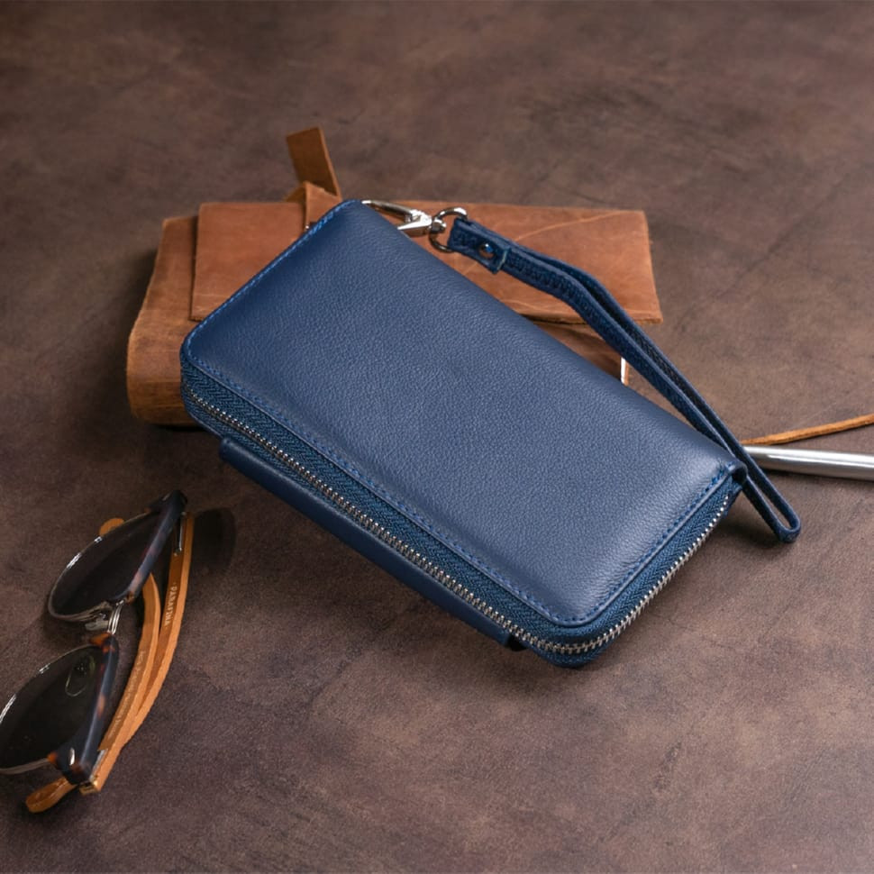 Кошелек из кожи на защелке ST Leather 19340 Темно-синий