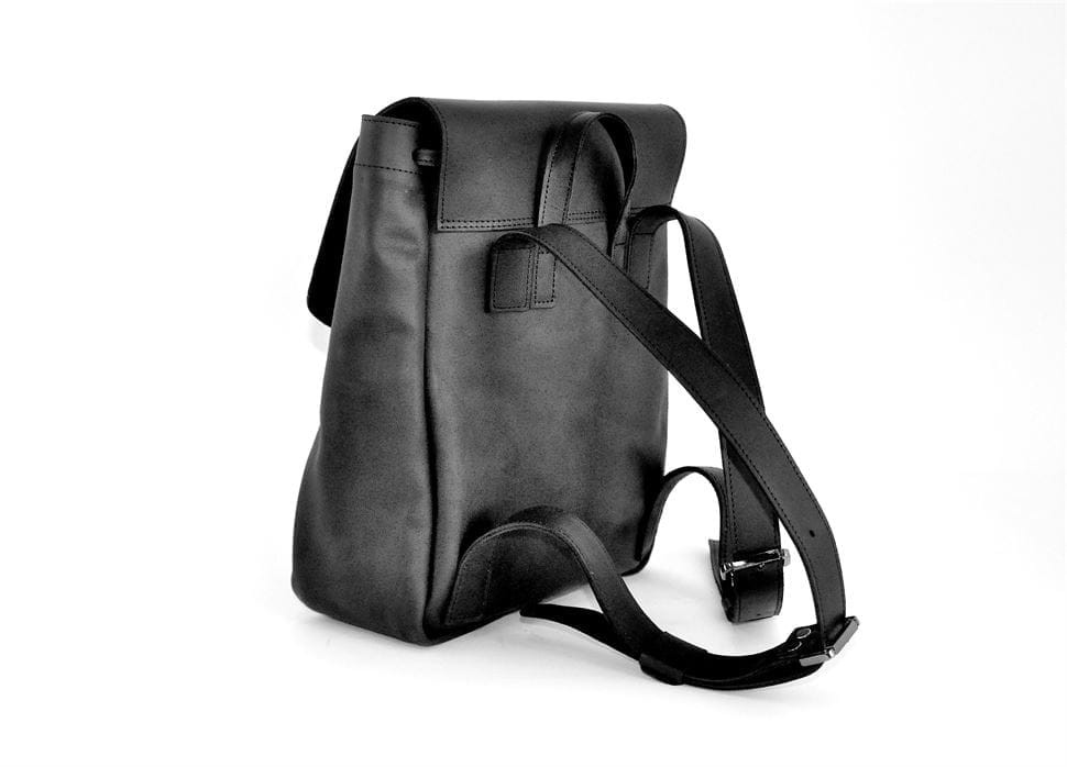 Рюкзак шкіряний з клапаном P521 від бренду Avitoo, колір: Коньячний, Коричневий, Чорний