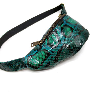 Stylish belt bag made of genuine leather REP2-3034-3md from Tarwa