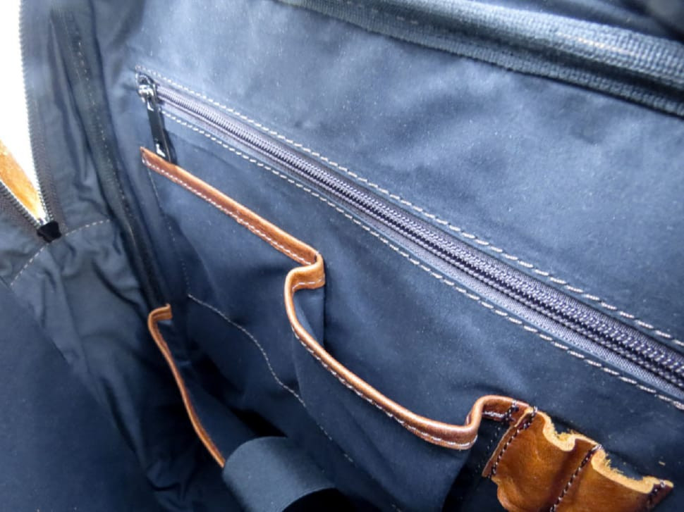 Брутальний чоловічий рюкзак рудого кольору Newery N3081GK