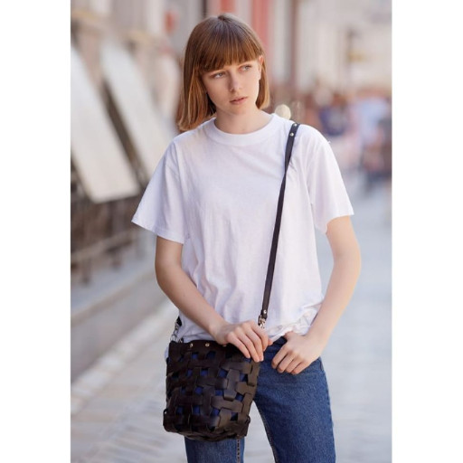 Шкіряна плетена сумка Пазл M чорна Crazy Horse