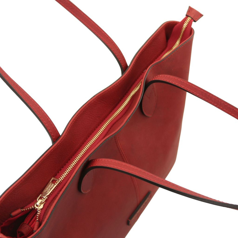 Essenza Leather shoulder bag