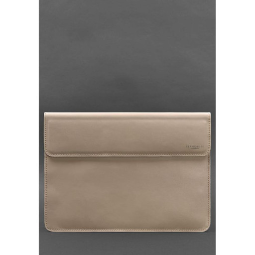Кожаный чехол-конверт на магнитах для MacBook Pro 16" Светло-бежевый