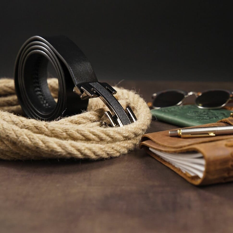 Ремень мужской с пряжкой уголки Vintage 20262 Черный