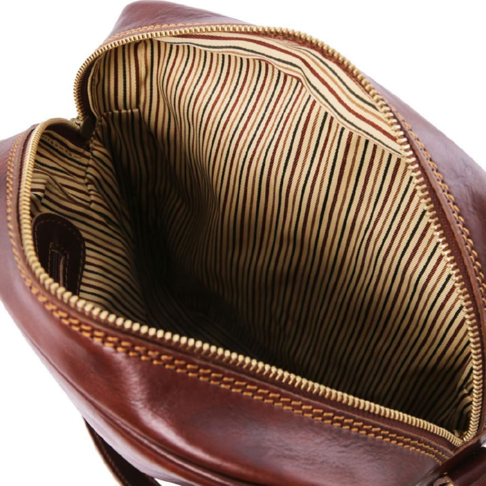 Чоловічий шкіряний месенджер Tuscany Leather Oscar TL140680
