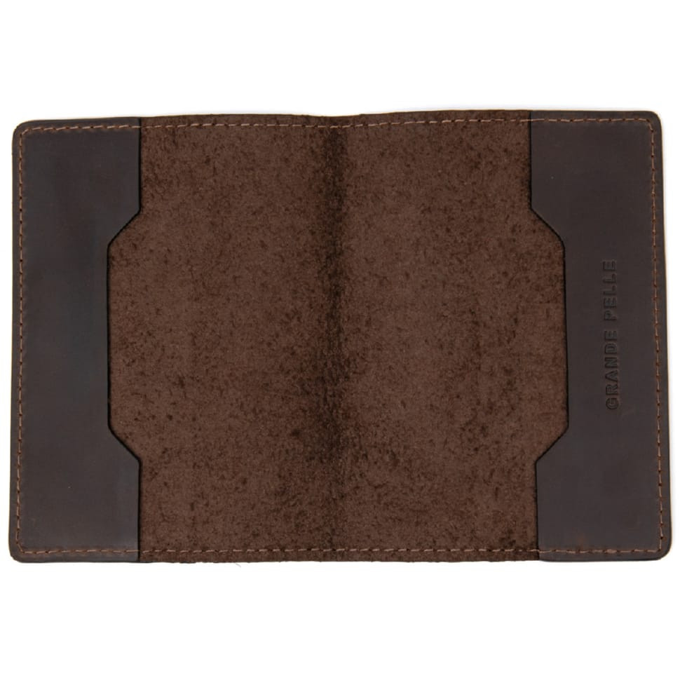 Матовая кожаная обложка на паспорт GRANDE PELLE 11481 Коричневый