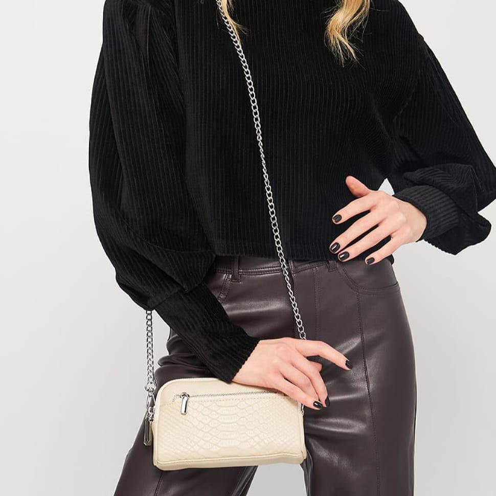 Жіноча шкіряна сумка Keizer K1MH8822w-white