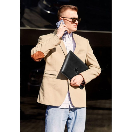 Шкіряний чохол для MacBook Pro 13 '' Чорний