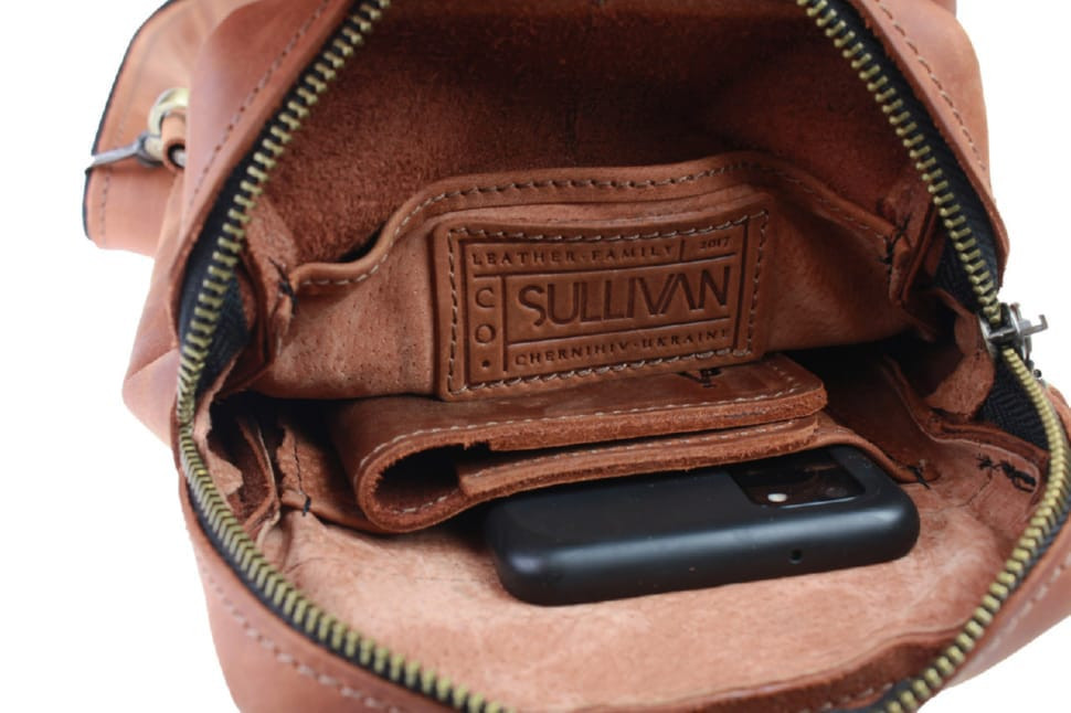 Mens sling shoulder bag banana 10211(28) light brown