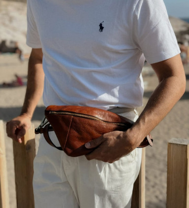 Leather Chest Bag – Tales of the City - Cognac Brown Matte - Time Resistance 5247201