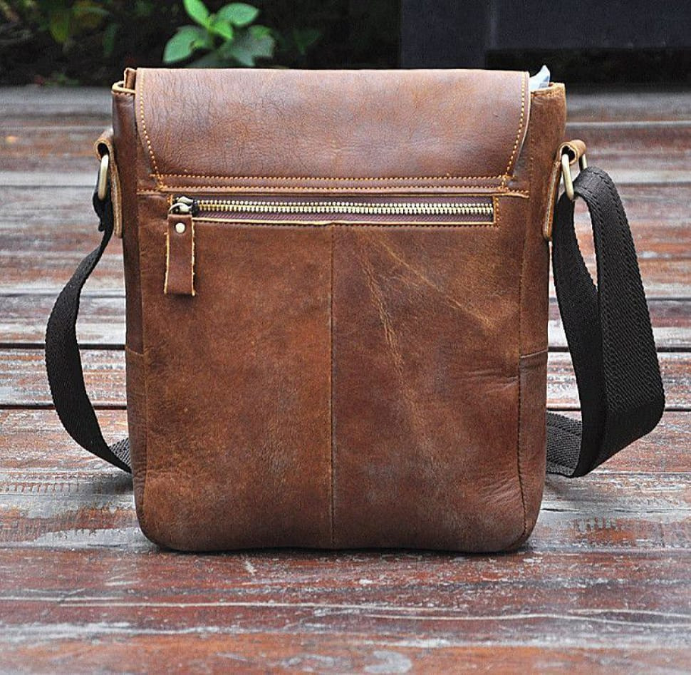 Чоловіча сумка через коричневе плече Bexhill ON8571-4