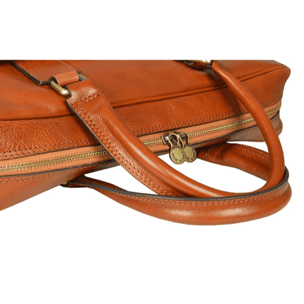 Шкіряний портфель -мішок для ноутбука - маленький принц - коричневий коньяк