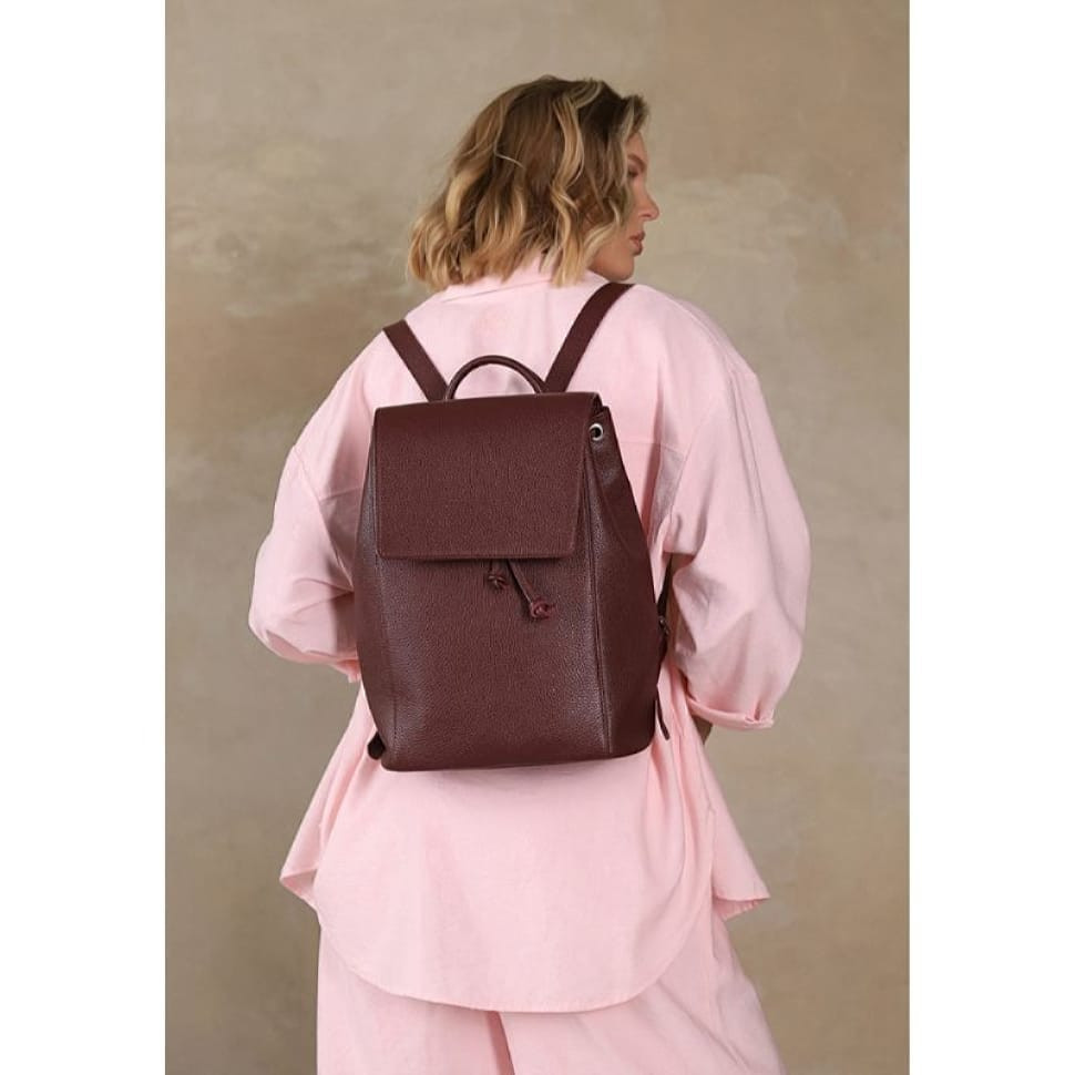 Жіночий шкіряний рюкзак Kim бордовий флотар