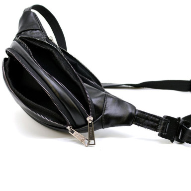 Leather banana bag with black zippers TARWA GA-2406-3md