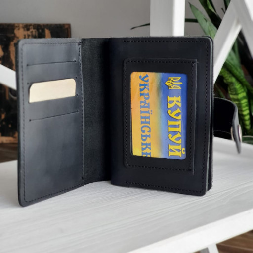 Шкіряна обкладинка для документів BGS чорна BGS3280