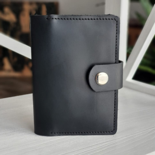 Шкіряна обкладинка для документів BGS чорна BGS3280