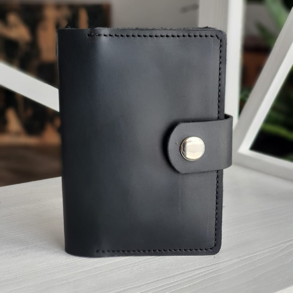 Шкіряна обкладинка для документів BGS чорна BGS3280