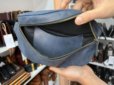 Newery Blue Leather Waist Bag N40298KB