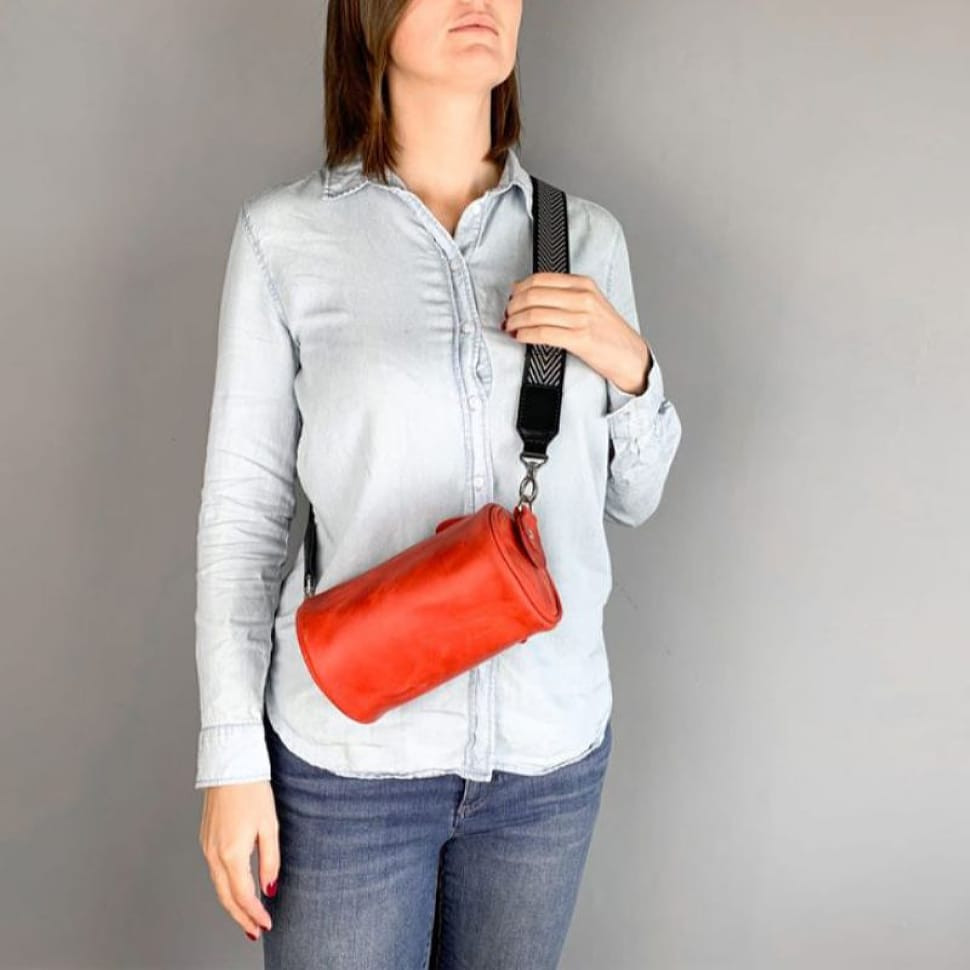 Cylinder leather crossbody bag red vintage