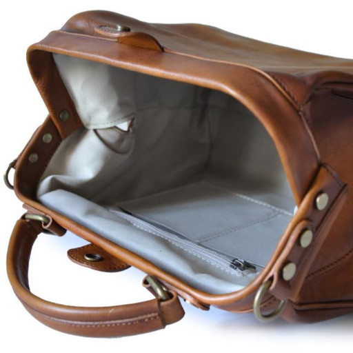 Pratesi BVS174 - Woman Bag Monteriggioni в цукерки Bruce Dark Green