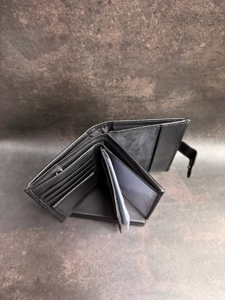 Мужской кожаный кошелёк с отделениям под паспорт старого образца Marco Coverna M118 Black